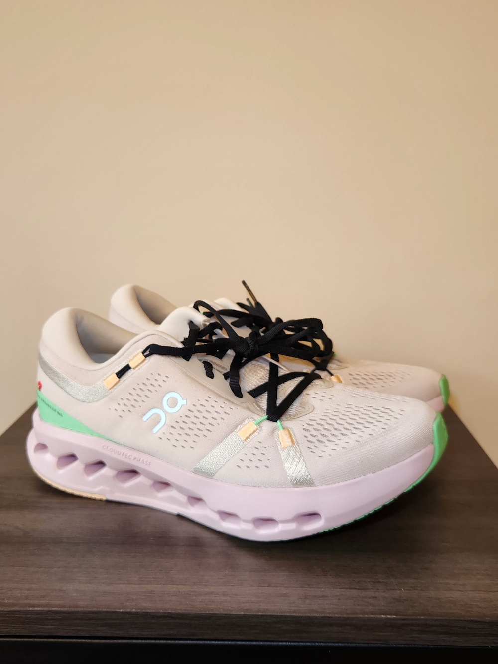 On Running Cloudsurfer Women’s Running Shoes Size 10.5
